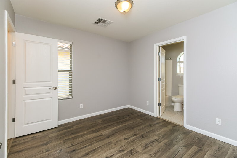 1,890/Mo, 451 S Hawes Rd Unit 71 Mesa, AZ 85208 Bedroom View