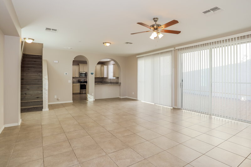 2,170/Mo, 28903 N 124th Dr Peoria, AZ 85383 Living Room View