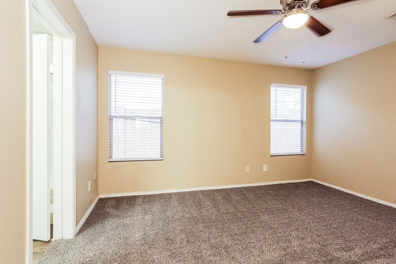 1,925/Mo, 3128 W Alta Vista Rd Phoenix, AZ 85041 Main Bedroom View