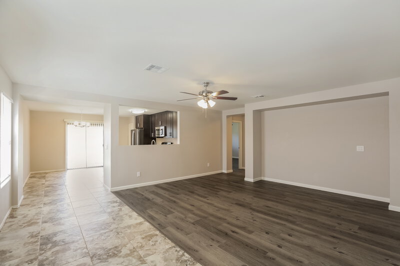 2,115/Mo, 11818 W Larkspur Dr El Mirage, AZ 85335 Living Room View 2