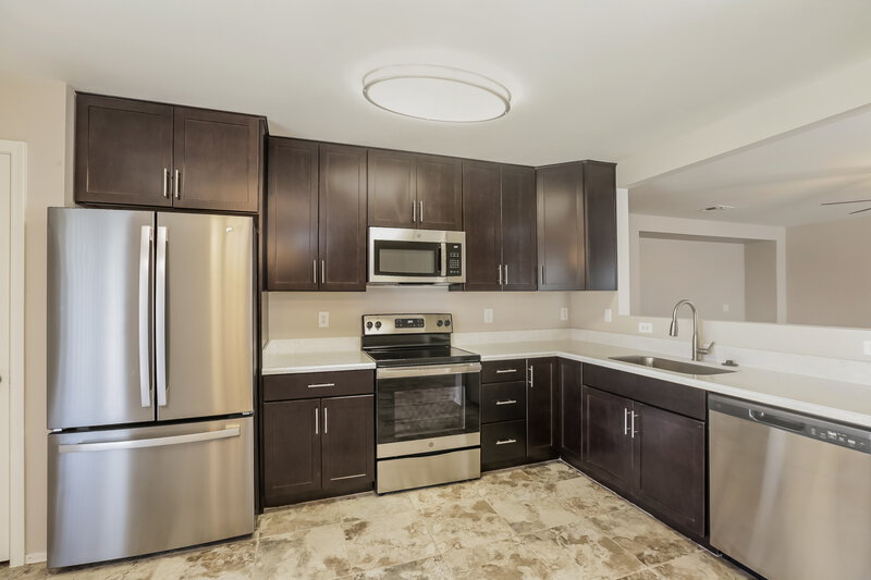 2,115/Mo, 11818 W Larkspur Dr El Mirage, AZ 85335 Kitchen View 2