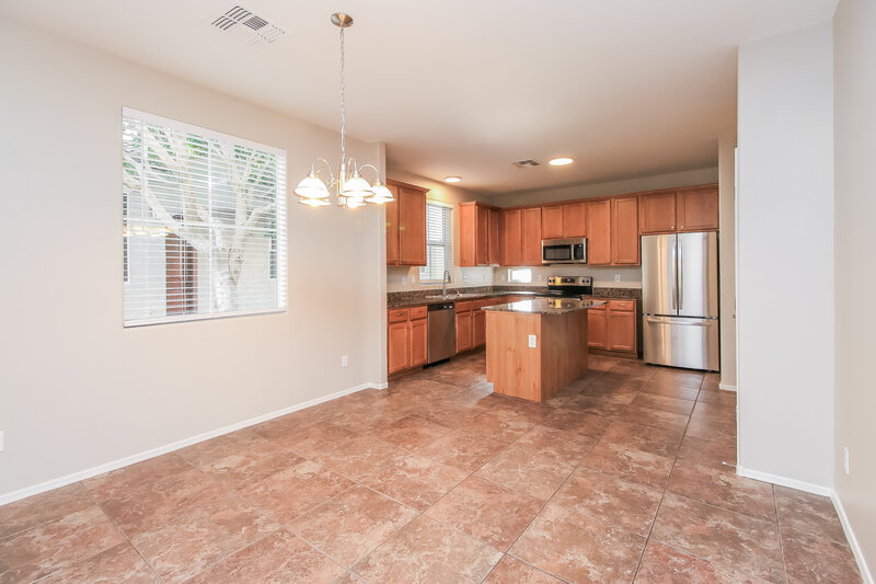 1,940/Mo, 10110 E Isleta Ave Mesa, AZ 85209 Living Room View 3