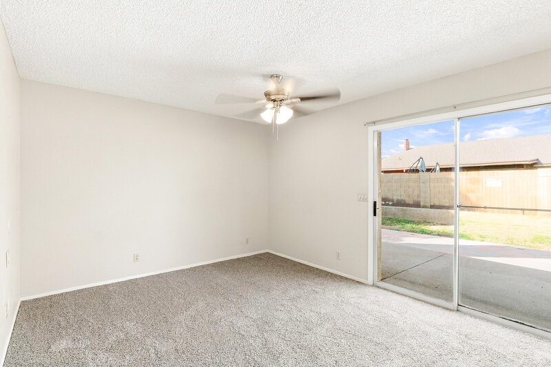 1,905/Mo, 8602 W Ruth Ave Peoria, AZ 85345 Primary Bedroom View