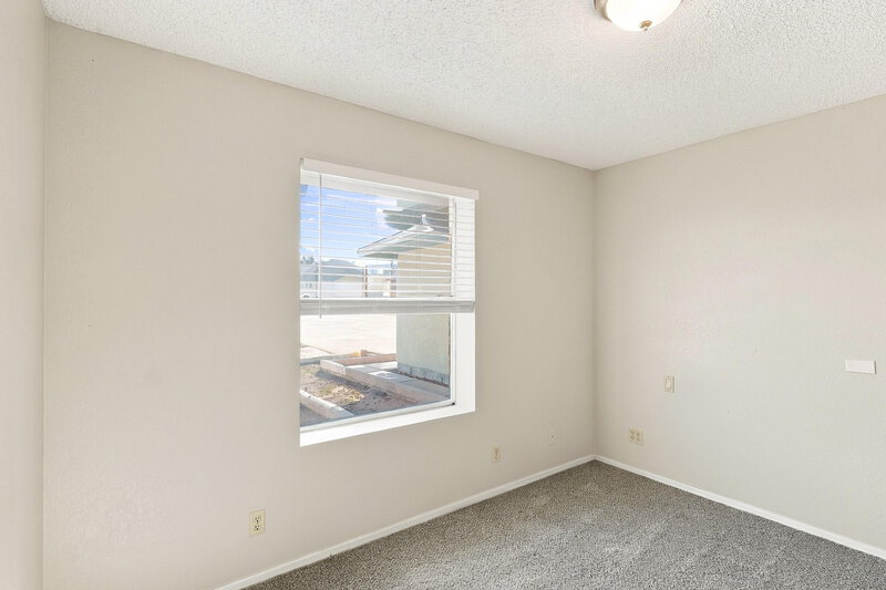 1,905/Mo, 8602 W Ruth Ave Peoria, AZ 85345 Bedroom View