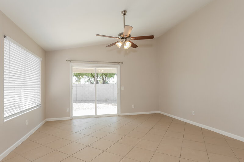 2,305/Mo, 5033 E Covina St Mesa, AZ 85205 Family Room View