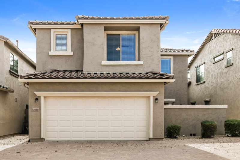 1,905/Mo, 3707 W Thalia Ct Phoenix, AZ 85086 Rear View