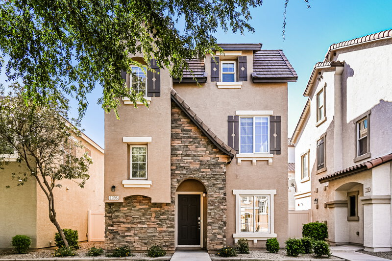 2,135/Mo, 1296 S Owl Dr Gilbert, AZ 85296 External View