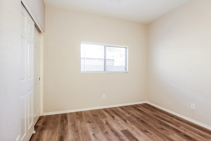 2,515/Mo, 3134 W Cavedale Dr Phoenix, AZ 85083 Bedroom View