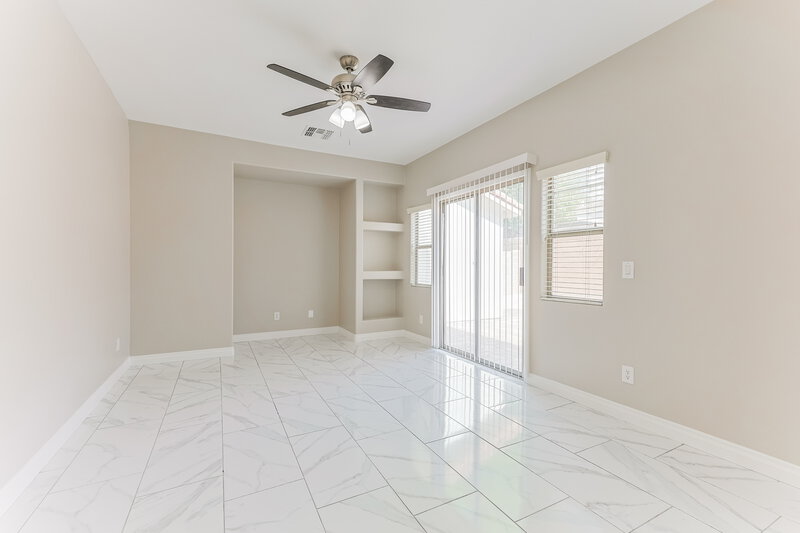 2,360/Mo, 4672 E Laurel Ave Gilbert, AZ 85234 Living Room View
