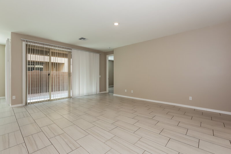 2,320/Mo, 9259 E Static Ave Mesa, AZ 85212 Living Room View