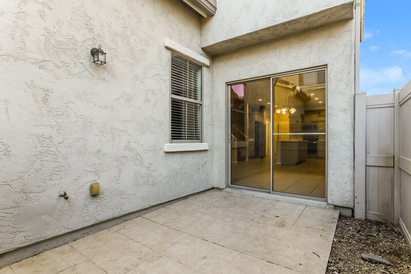 1,950/Mo, 8411 W Lewis Ave, Unit #137 Phoenix, AZ 85037 Rear View 2