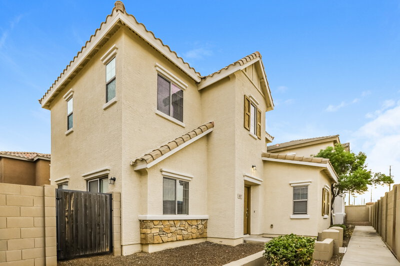 2,025/Mo, 407 N Ranger Ct Gilbert, AZ 85234 External View