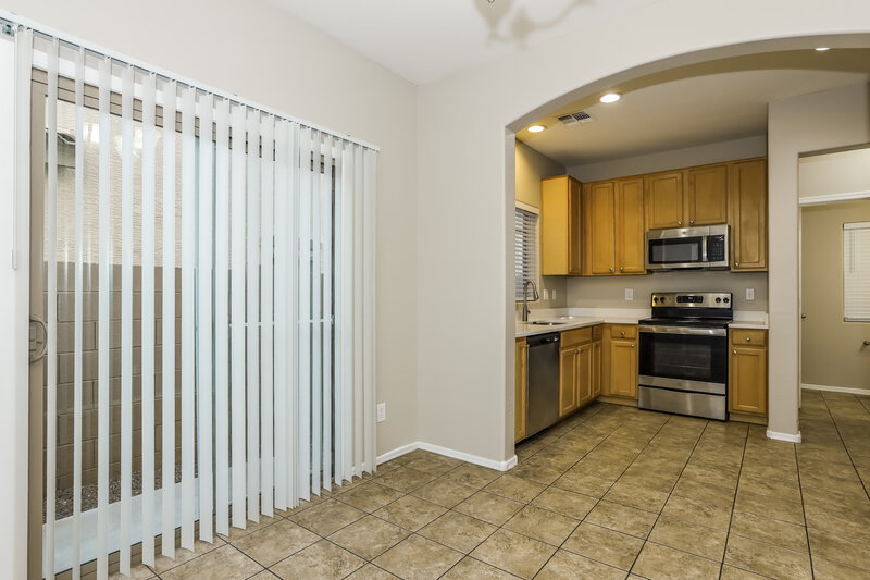 2,025/Mo, 407 N Ranger Ct Gilbert, AZ 85234 Dining Room View