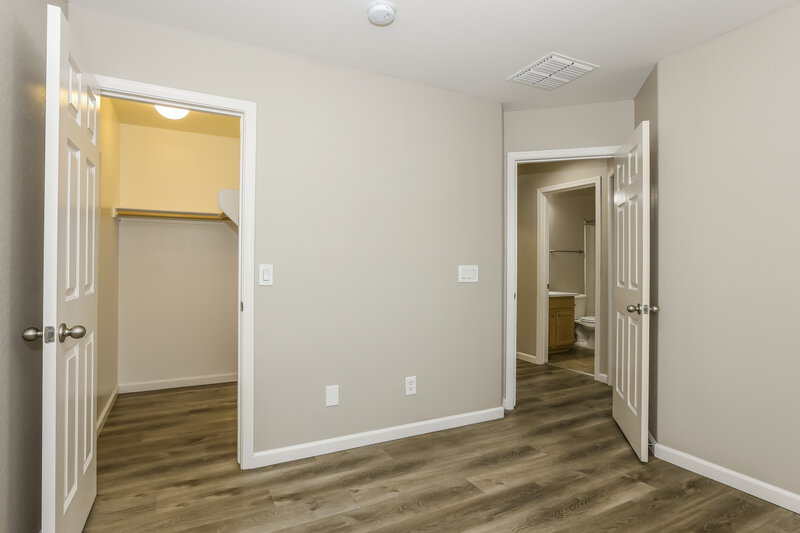 2,025/Mo, 407 N Ranger Ct Gilbert, AZ 85234 Bedroom View 3