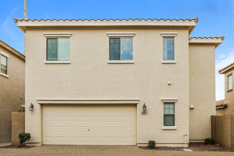 2,025/Mo, 407 N Ranger Ct Gilbert, AZ 85234 Rear View