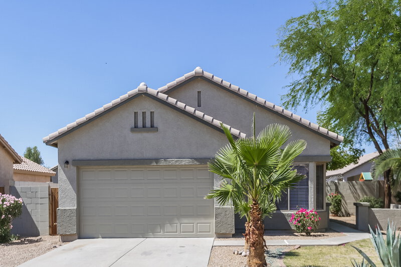 2,095/Mo, 6350 W Hilton Ave Phoenix, AZ 85043 External View