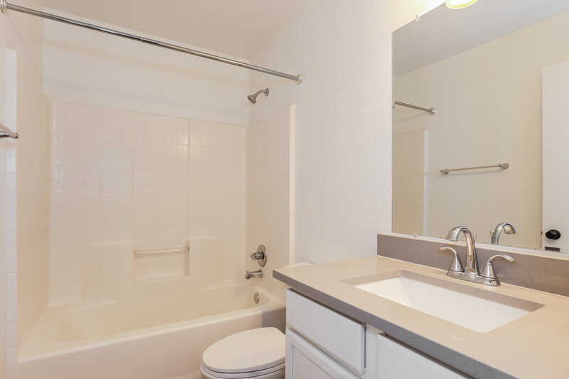 2,160/Mo, 23189 S 215th St Queen Creek, AZ 85142 Bathroom View