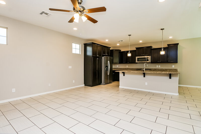 2,470/Mo, 2252 S Osborn Ln Gilbert, AZ 85295 Living Room View 3