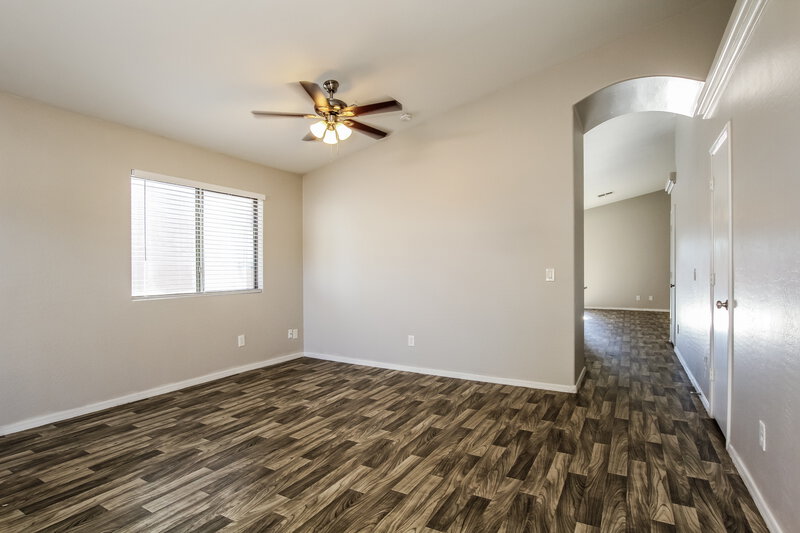 1,790/Mo, 12417 W Mandalay Ln El Mirage, AZ 85335 Living Room View