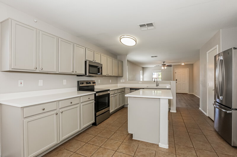 2,280/Mo, 3648 E Constitution Dr Gilbert, AZ 85296 Kitchen View