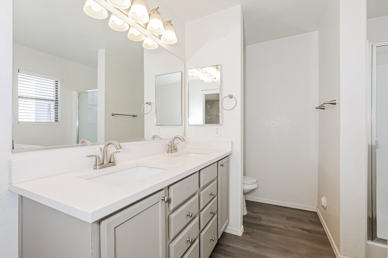 2,280/Mo, 3648 E Constitution Dr Gilbert, AZ 85296 Main Bathroom View