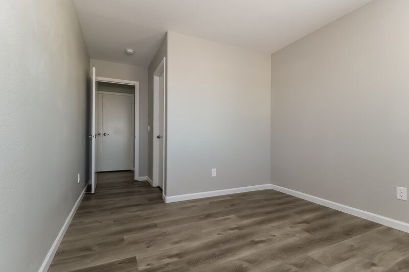 2,385/Mo, 953 E Dee St Avondale, AZ 85323 Bedroom View