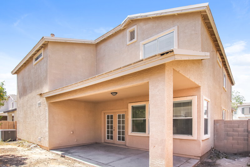 2,200/Mo, 3929 W Irwin Ave Phoenix, AZ 85041 Rear View 2