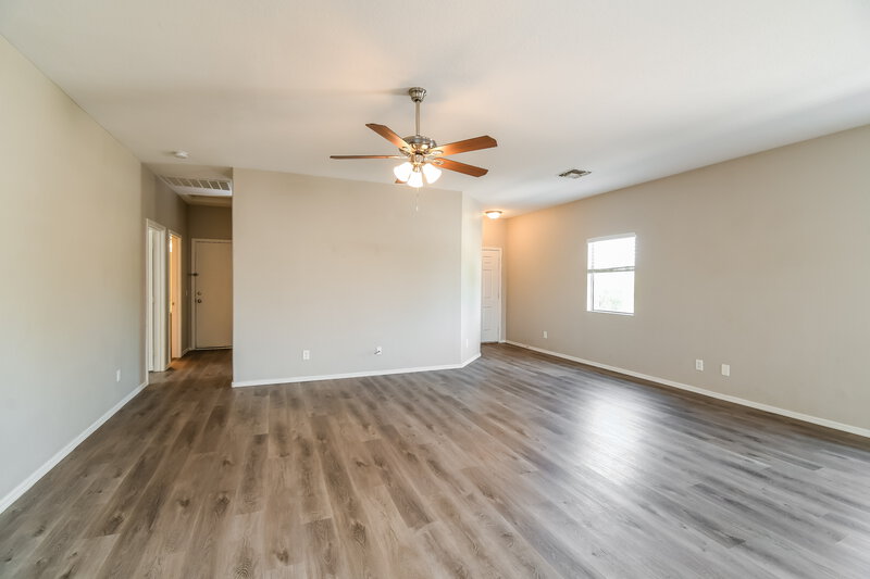 1,855/Mo, 1142 E Desert Rose Trail San Tan Valley, AZ 85143 Living Room View