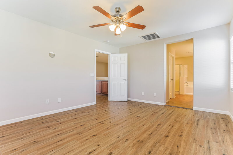 2,950/Mo, 2606 E Bart St Gilbert, AZ 85295 Main Bedroom View 2