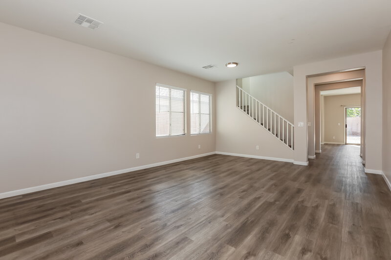 2,440/Mo, 4515 E Oxford Ln Gilbert, AZ 85295 Living Room View