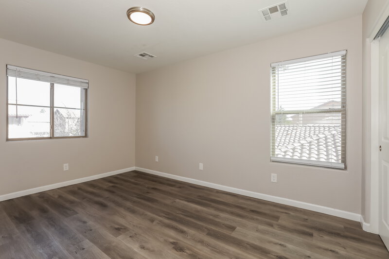 2,440/Mo, 4515 E Oxford Ln Gilbert, AZ 85295 Bedroom View 2