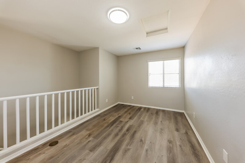 2,285/Mo, 14180 W Country Gables Dr Surprise, AZ 85379 Loft View