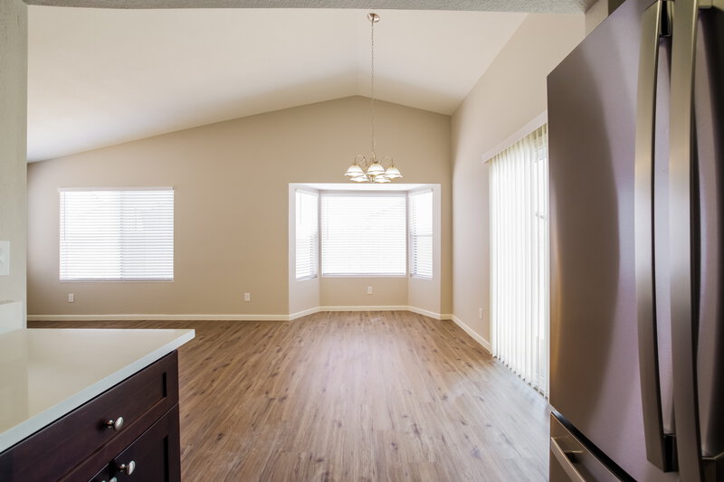 2,260/Mo, 8851 W St John Rd Peoria, AZ 85382 Dining Room View
