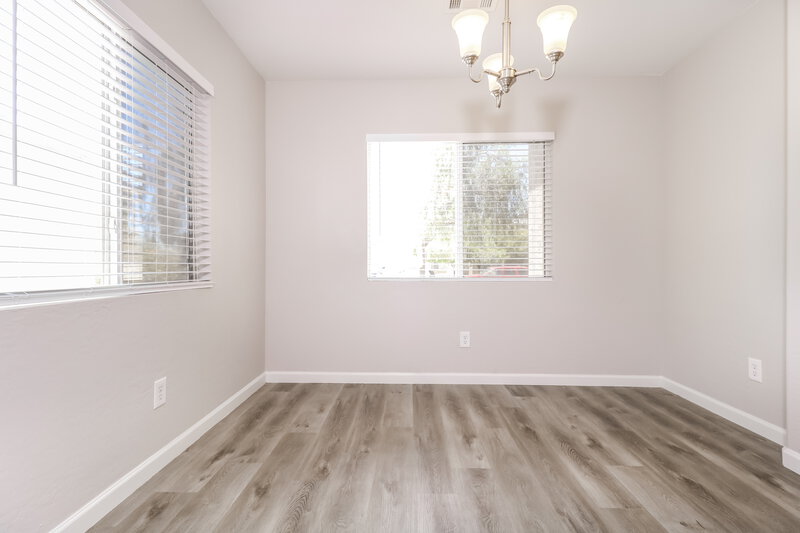 1,690/Mo, 22582 W Yavapai St Buckeye, AZ 85326 Dining Room View