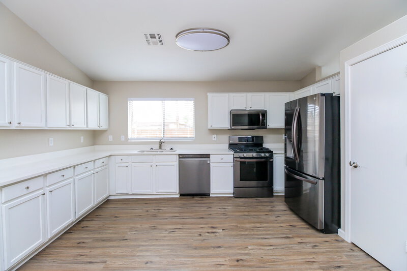 2,375/Mo, 2915 S Aletta Mesa, AZ 85212 Kitchen View