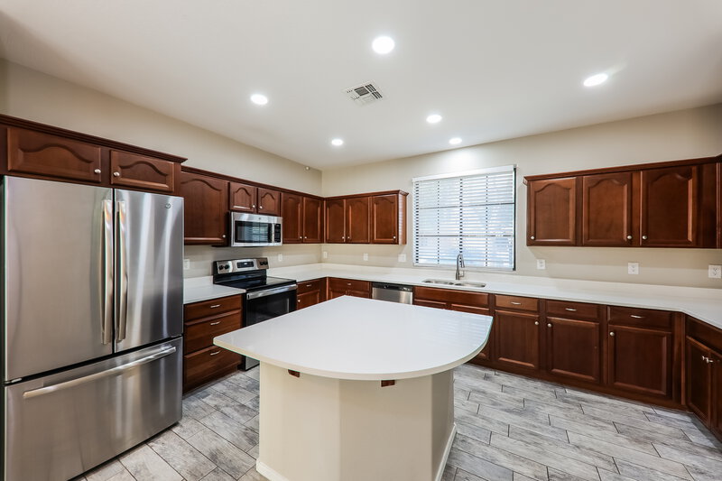 2,555/Mo, 2432 W Dusty Wren Dr Phoenix, AZ 85085 Kitchen View