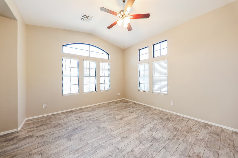 2,555/Mo, 2432 W Dusty Wren Dr Phoenix, AZ 85085 Family Room View 2