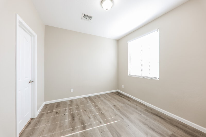 2,555/Mo, 2432 W Dusty Wren Dr Phoenix, AZ 85085 Bedroom View 2