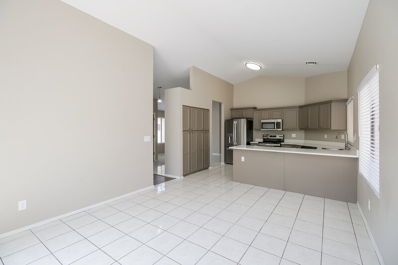 3,170/Mo, 4725 E Brown Rd, #15 Mesa, AZ 85205 Kitchen View