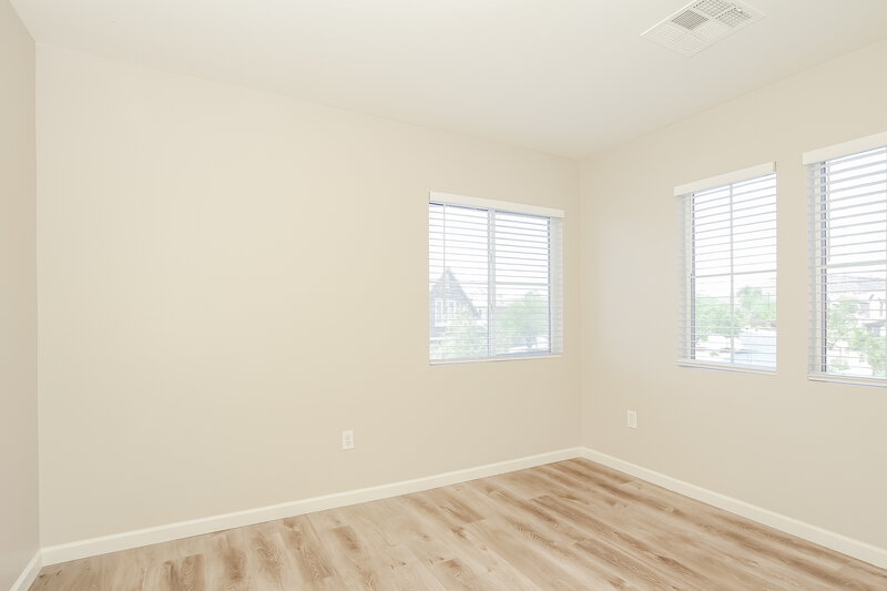 2,950/Mo, 34929 N 30th Dr Phoenix, AZ 85086 Misc View 10