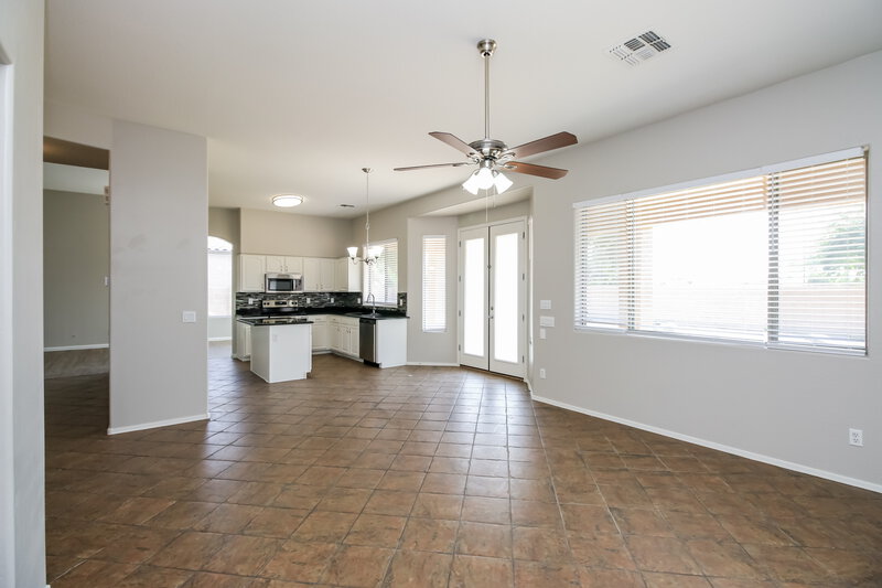 3,670/Mo, 4091 E Carriage Way Gilbert, AZ 85297 Living Room View 2