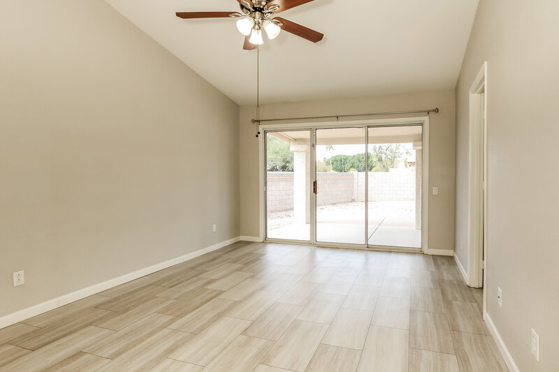 2,300/Mo, 6402 W Potter Dr Glendale, AZ 85308 Main Bedroom View