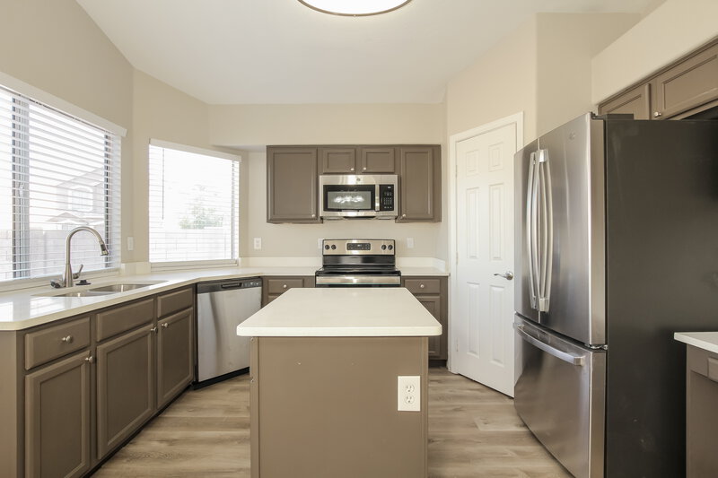 2,045/Mo, 8734 W Greer Ave Peoria, AZ 85345 Kitchen View