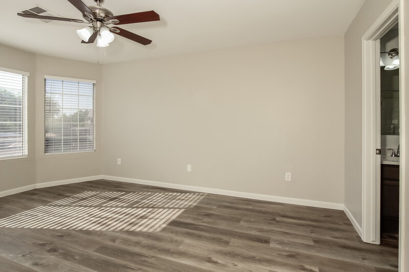 2,045/Mo, 8734 W Greer Ave Peoria, AZ 85345 Main Bedroom View