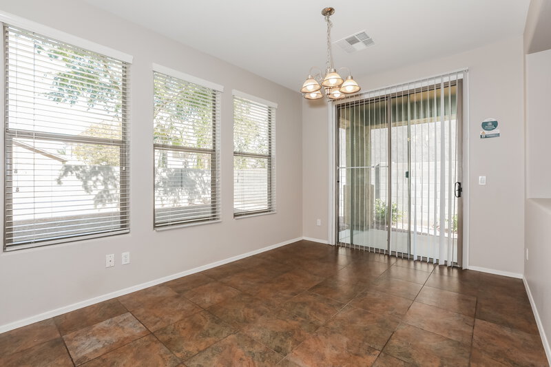 2,195/Mo, 3826 E Fairview St Gilbert, AZ 85295 Dining Room View