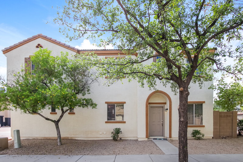 2,170/Mo, 22052 N 30th Dr Phoenix, AZ 85027 External View