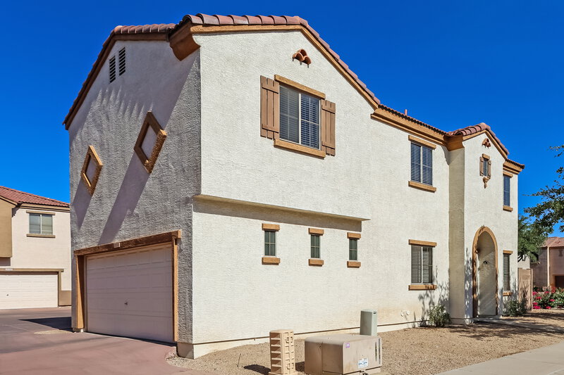2,145/Mo, 22052 N 30th Dr Phoenix, AZ 85027 Front View