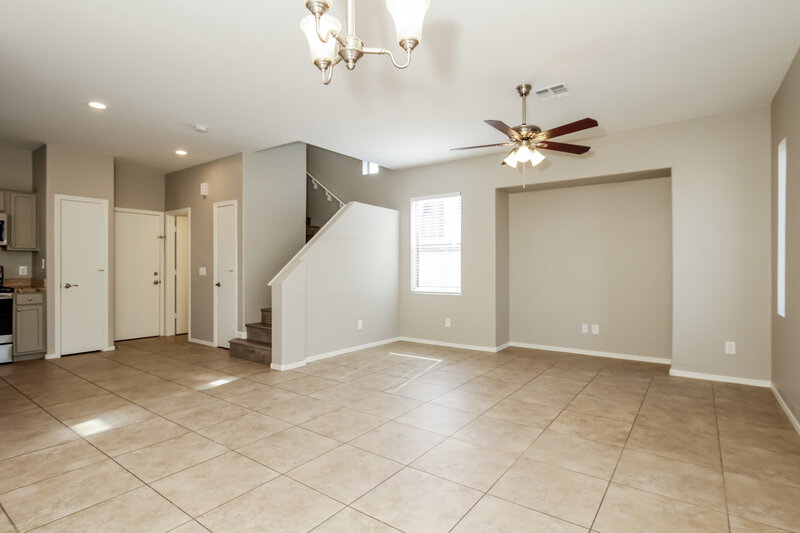 2,170/Mo, 22052 N 30th Dr Phoenix, AZ 85027 Living Room View 2