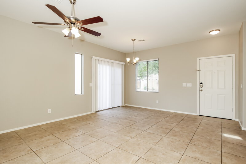 2,170/Mo, 22052 N 30th Dr Phoenix, AZ 85027 Dining Room View