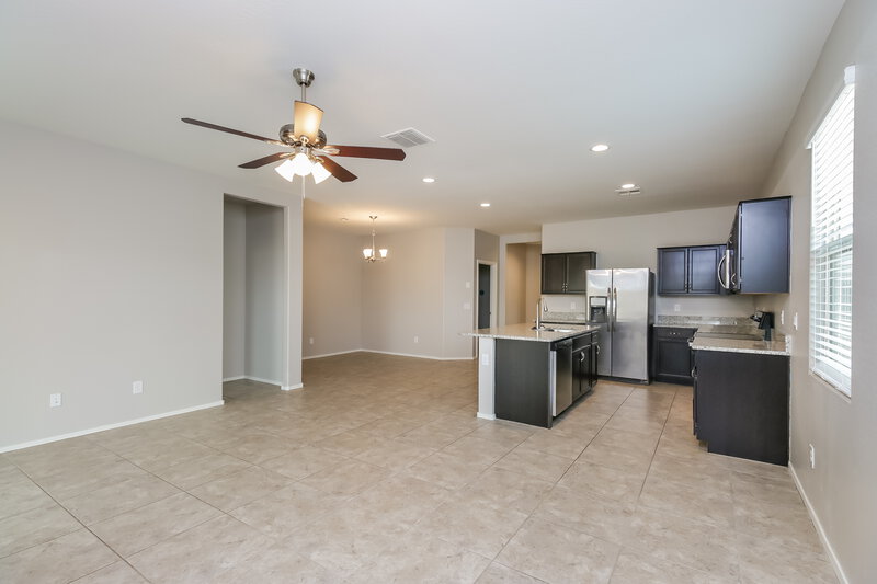 1,900/Mo, 5161 E Wallace Way San Tan Valley, AZ 85143 Living Room View